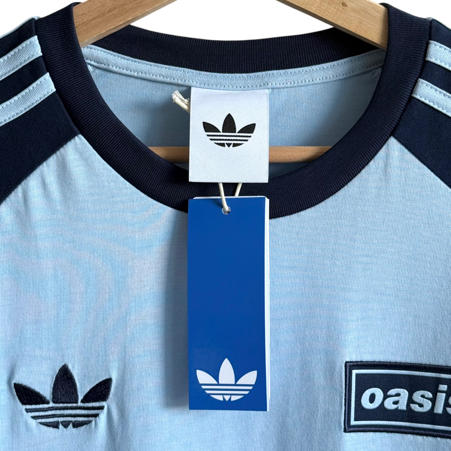 Oasis 2025 Tour 3-Stripes t-shirt