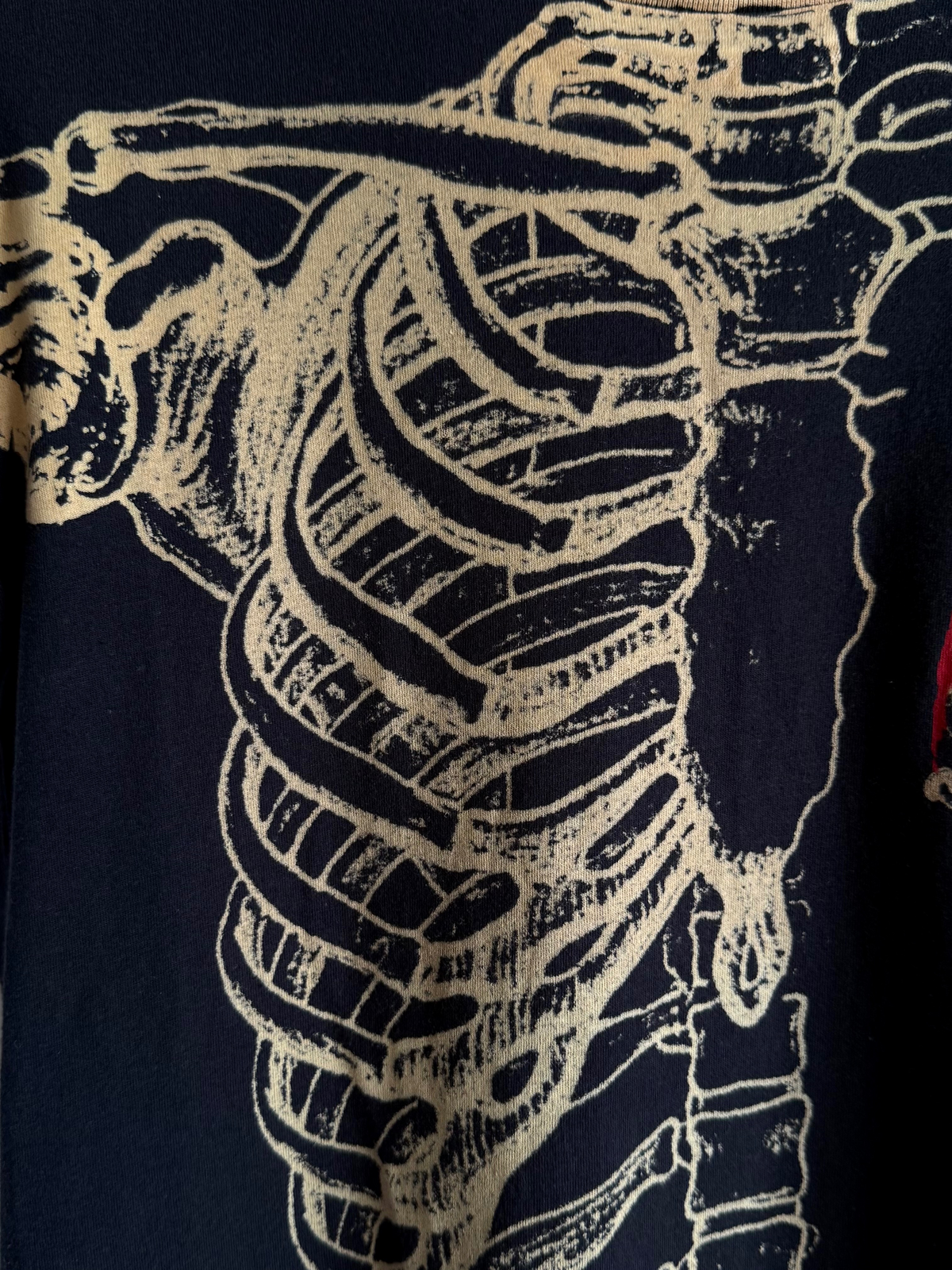 Iron Fist Skeleton Red Heart t-shirt