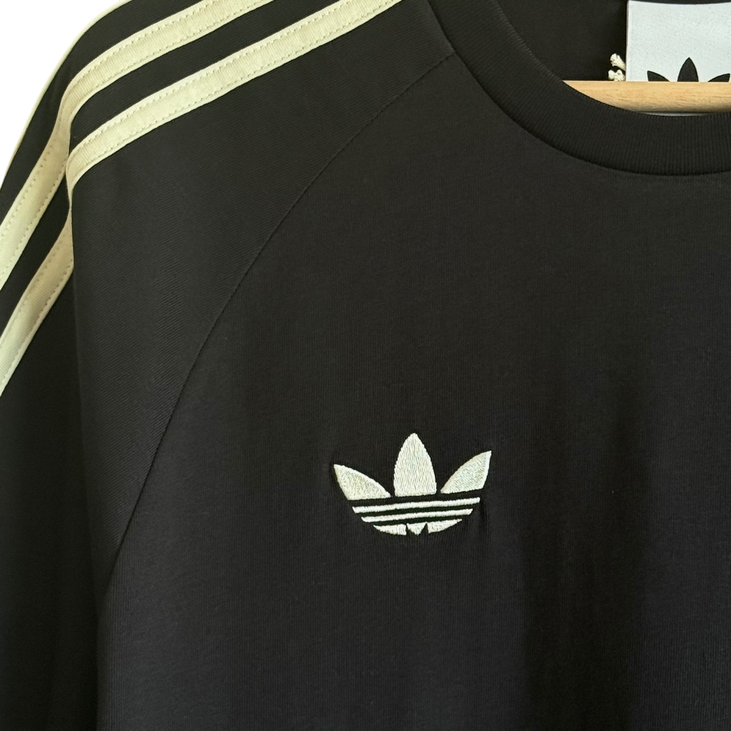 Oasis 2025 Tour 3-Stripes t-shirt