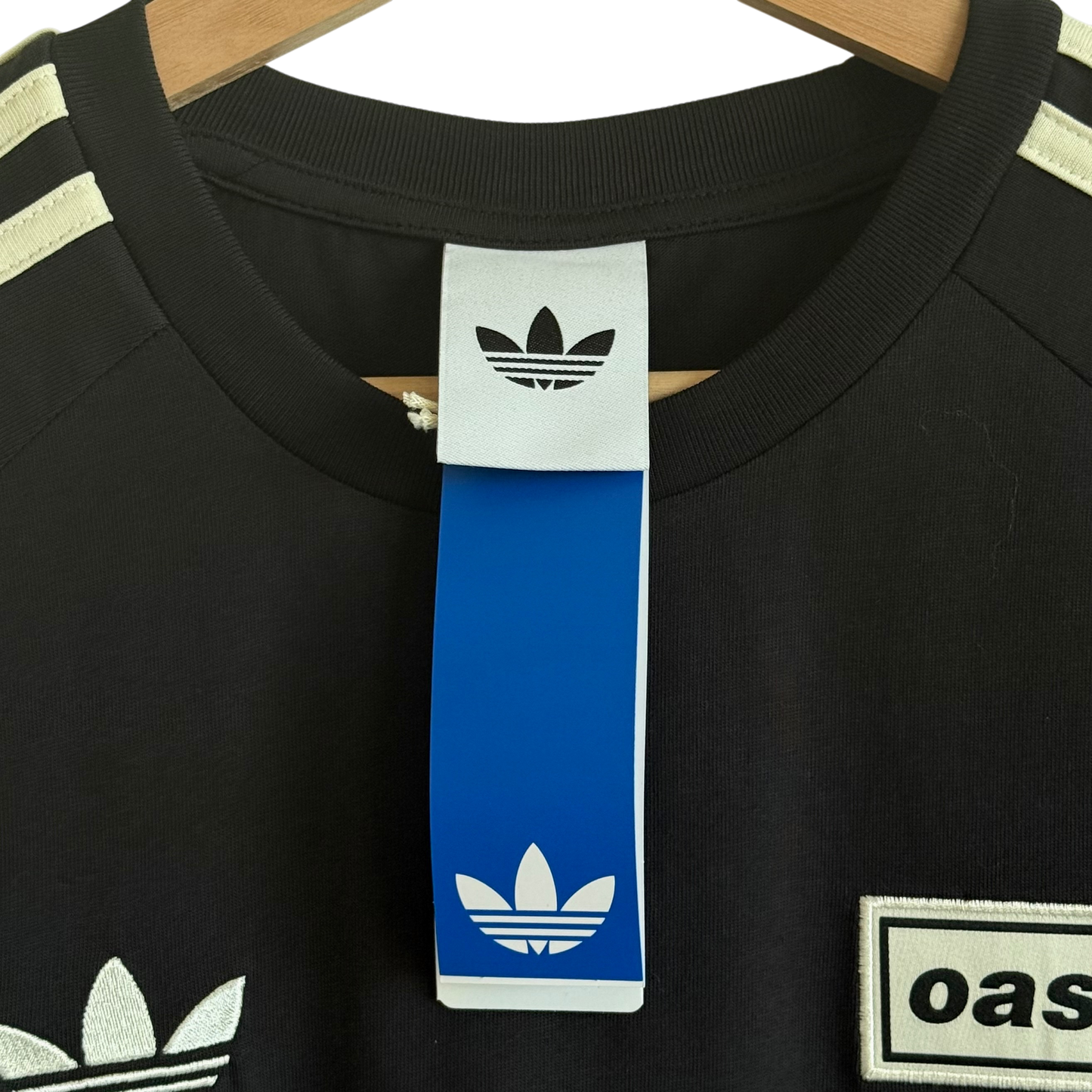 Oasis 2025 Tour 3-Stripes t-shirt