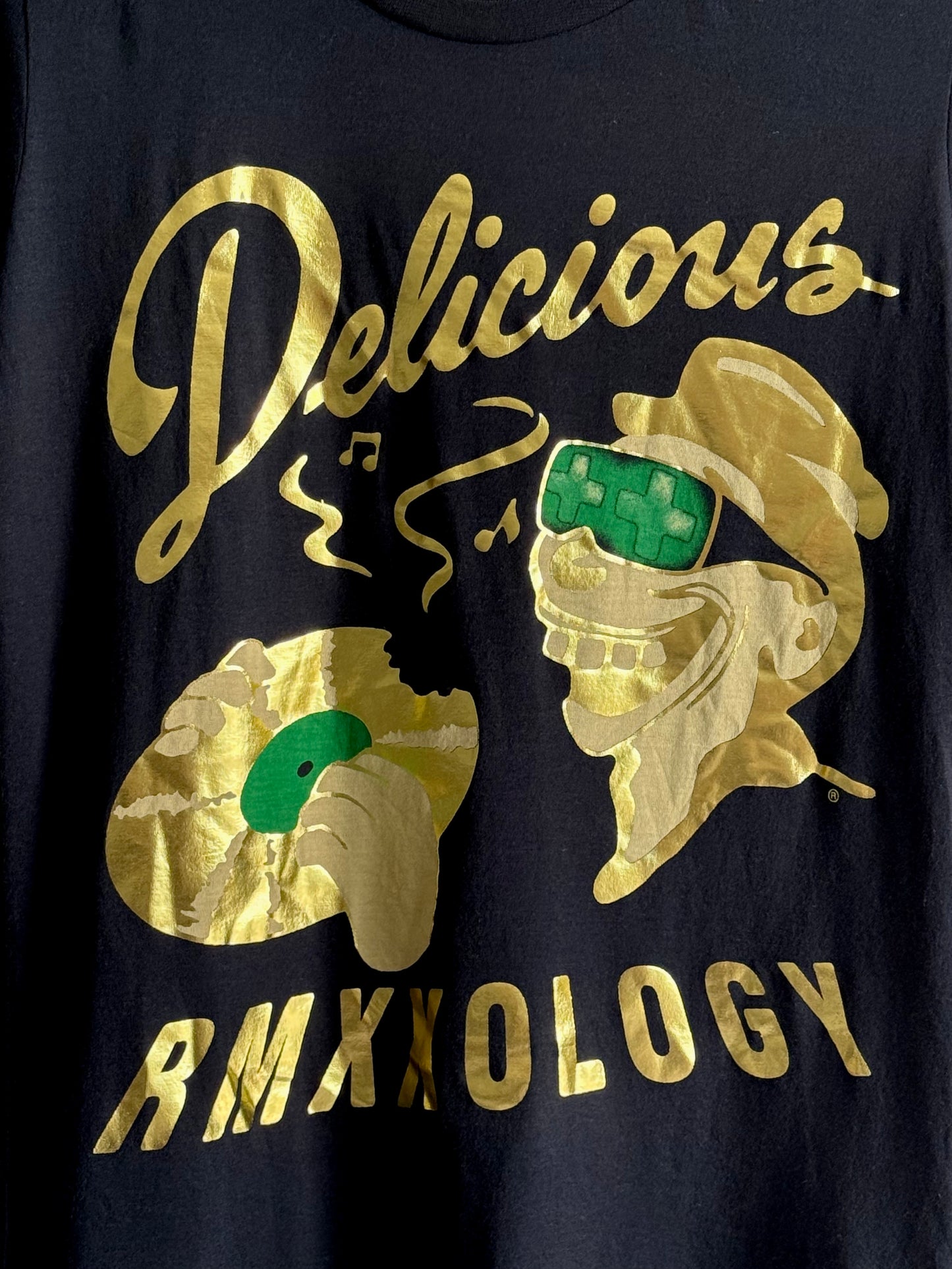 Delicious Vinyl t-shirt