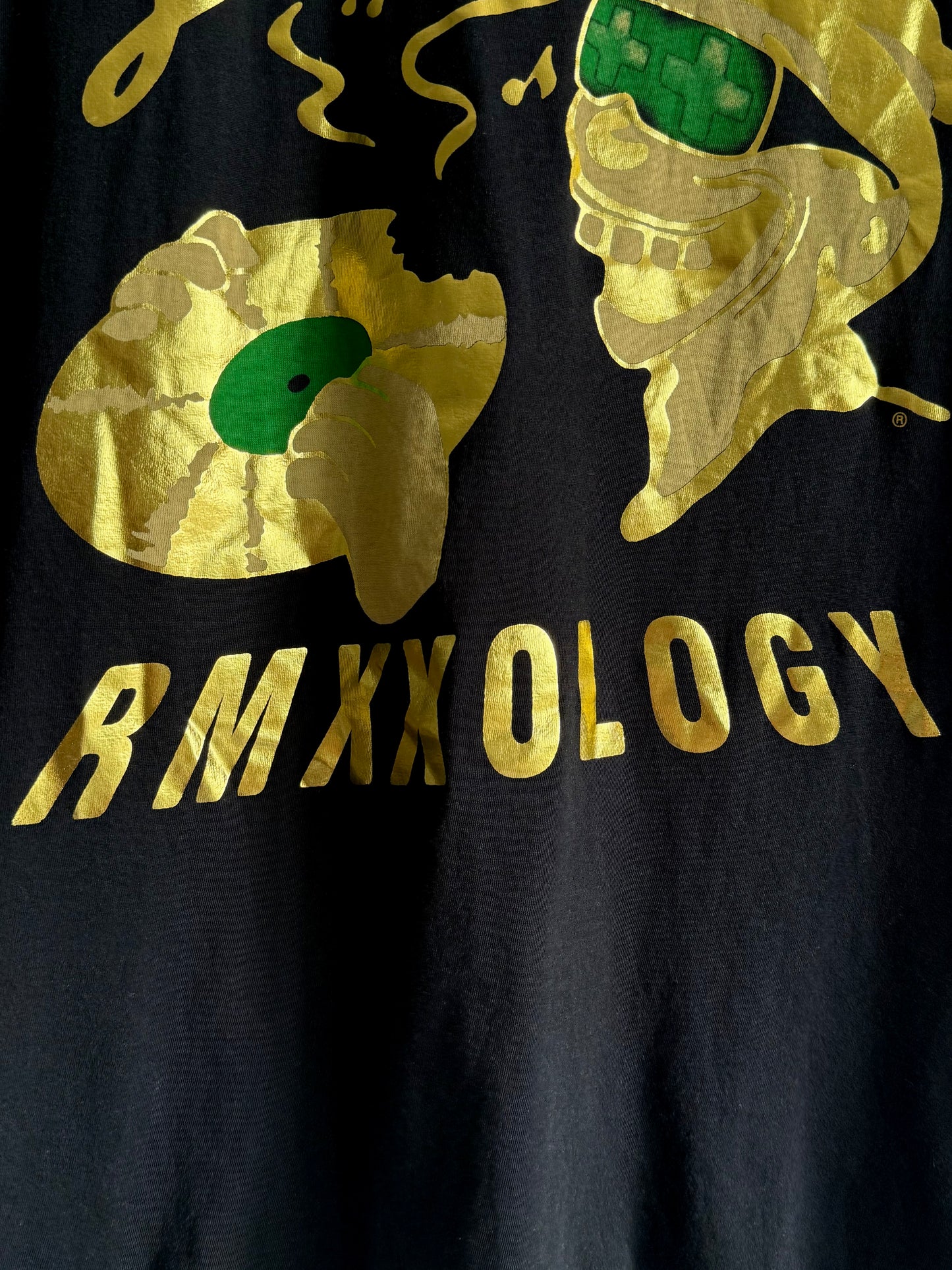 Delicious Vinyl t-shirt