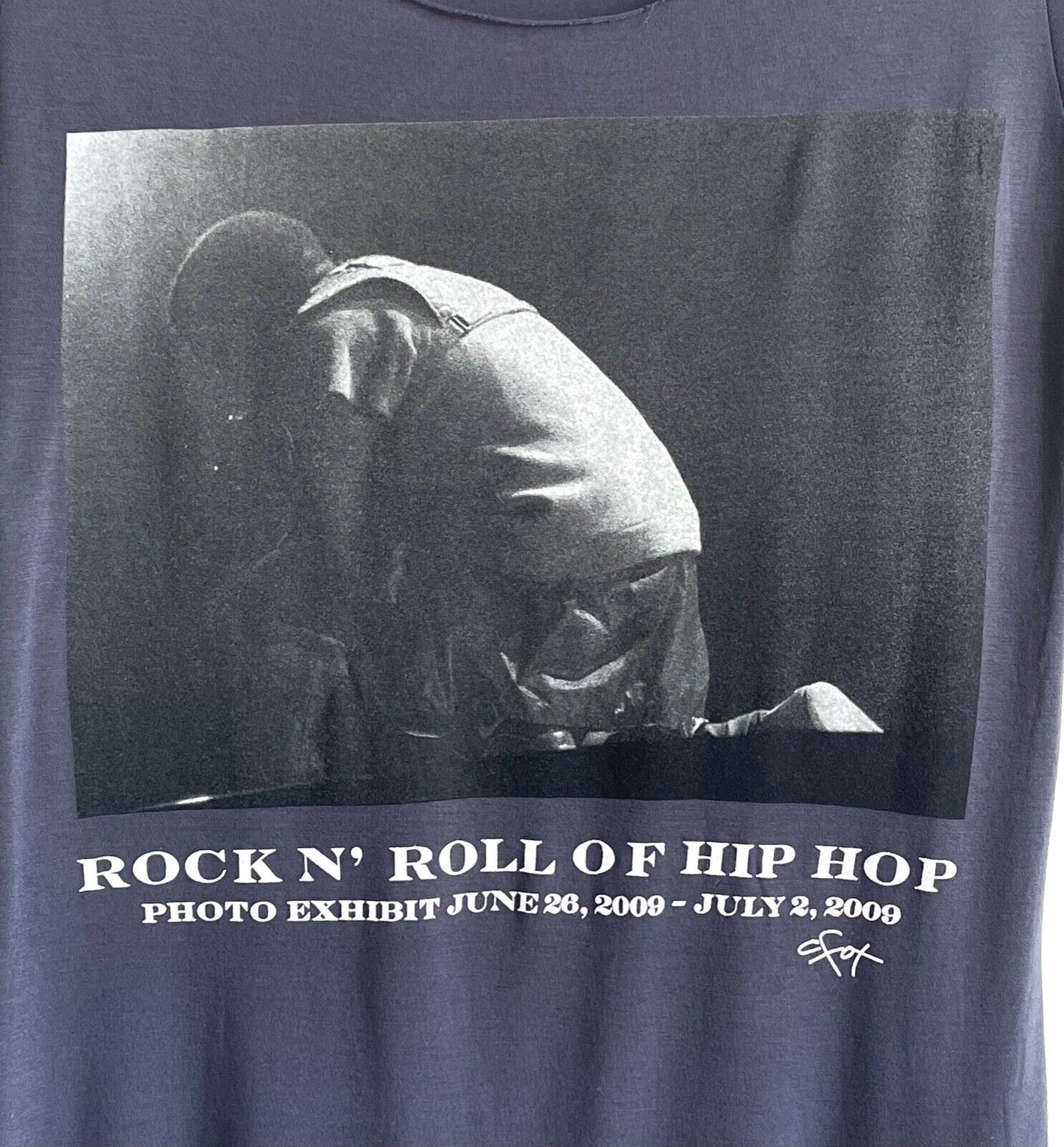 Rock n' Roll of Hip Hop 2009 Photo Exhibit Commemorative t-shirt